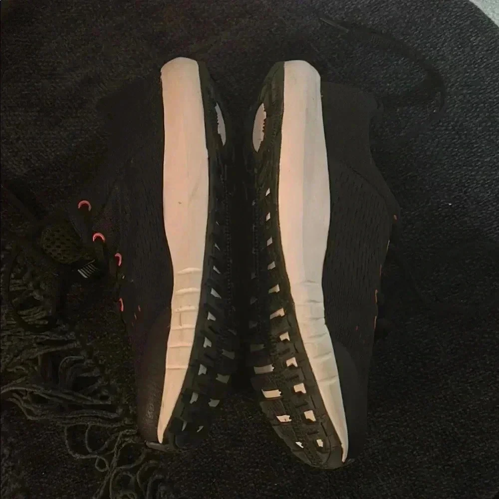 Under Armour Kids' Black and Red Sneakers - Picture 4 of 6